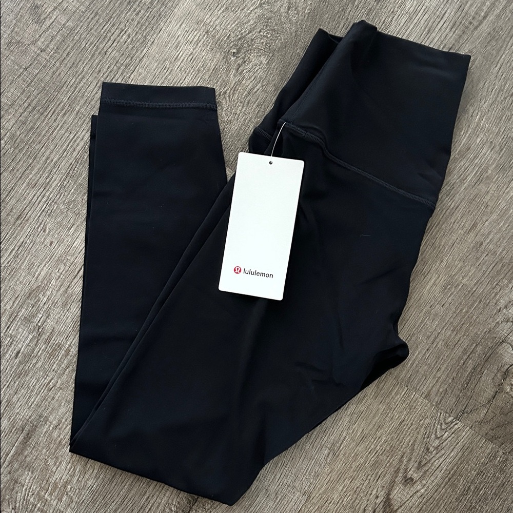 Lululemon Black Align HR Pant 25” Size 6 NWT